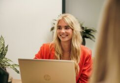 Nine Plus cultuur werknemer blij tevreden