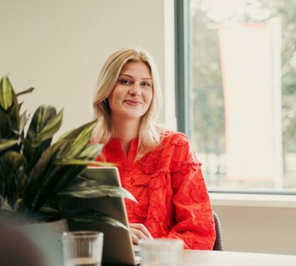 Nine Plus People tevreden blije medewerker